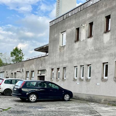 Monstera I Apartamento Kolín Exterior foto